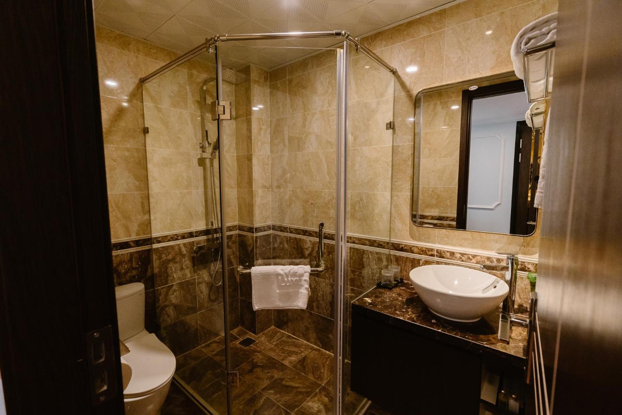 Hong Van Hotel Hanoi Eksteriør billede